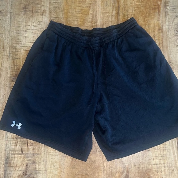 LG Other - Under Armour Men's Black Shorts